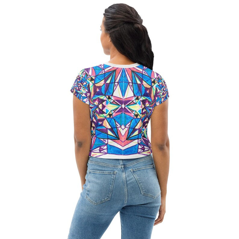 Geometric jewel crop tee